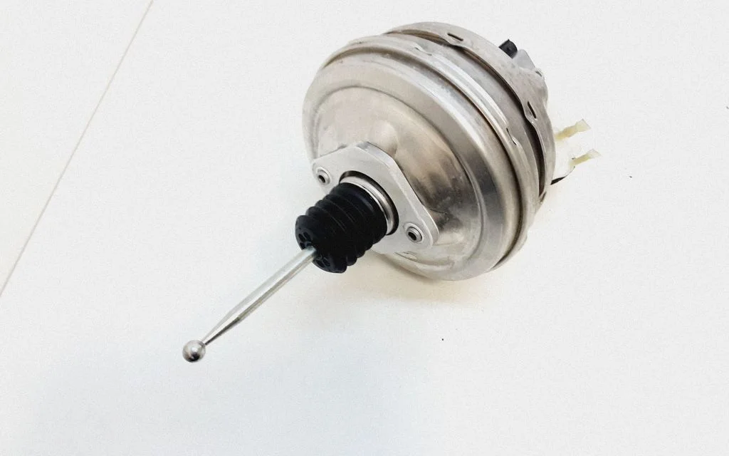 Piduri vaakumvõimendi 99135502533
