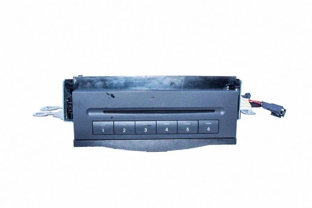 CD/DVD changer – Mercedes-Benz R-Class W251 (2005-2013)