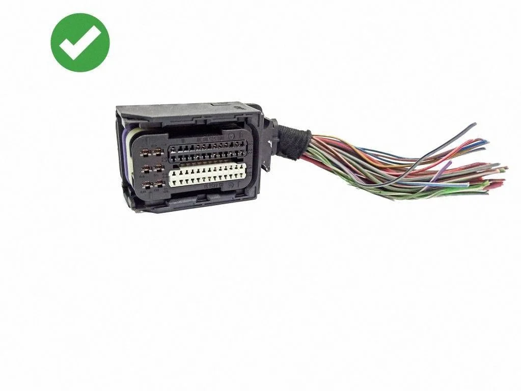 Plug wire – Mercedes-Benz CLS-Class C219 (2003-2011)