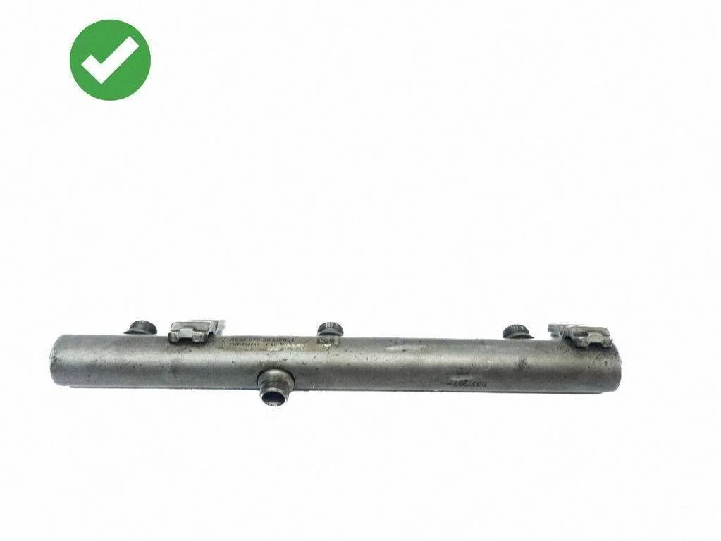 Fuel main line pipe A6420703095