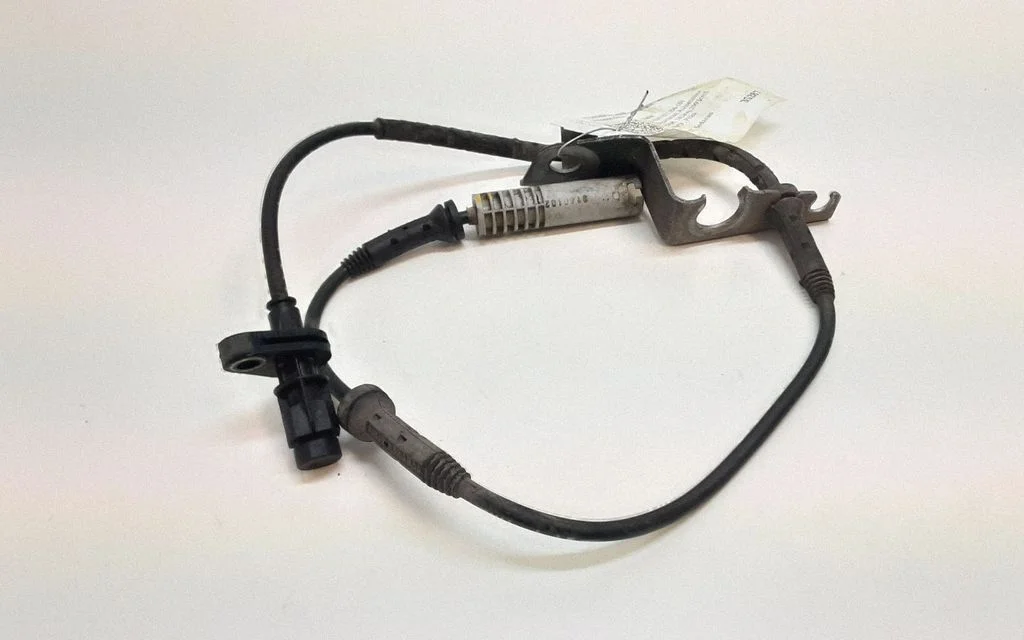 Esimene piduri ABS-andur 6752159