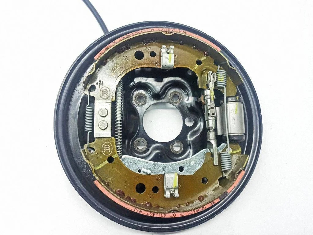 Piduritrummel (tagumine) – Audi A1 (2018-)