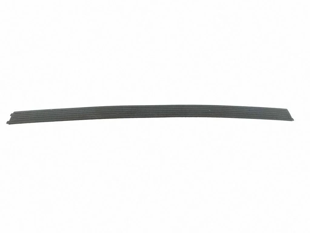 Front sill trim cover A1636860120