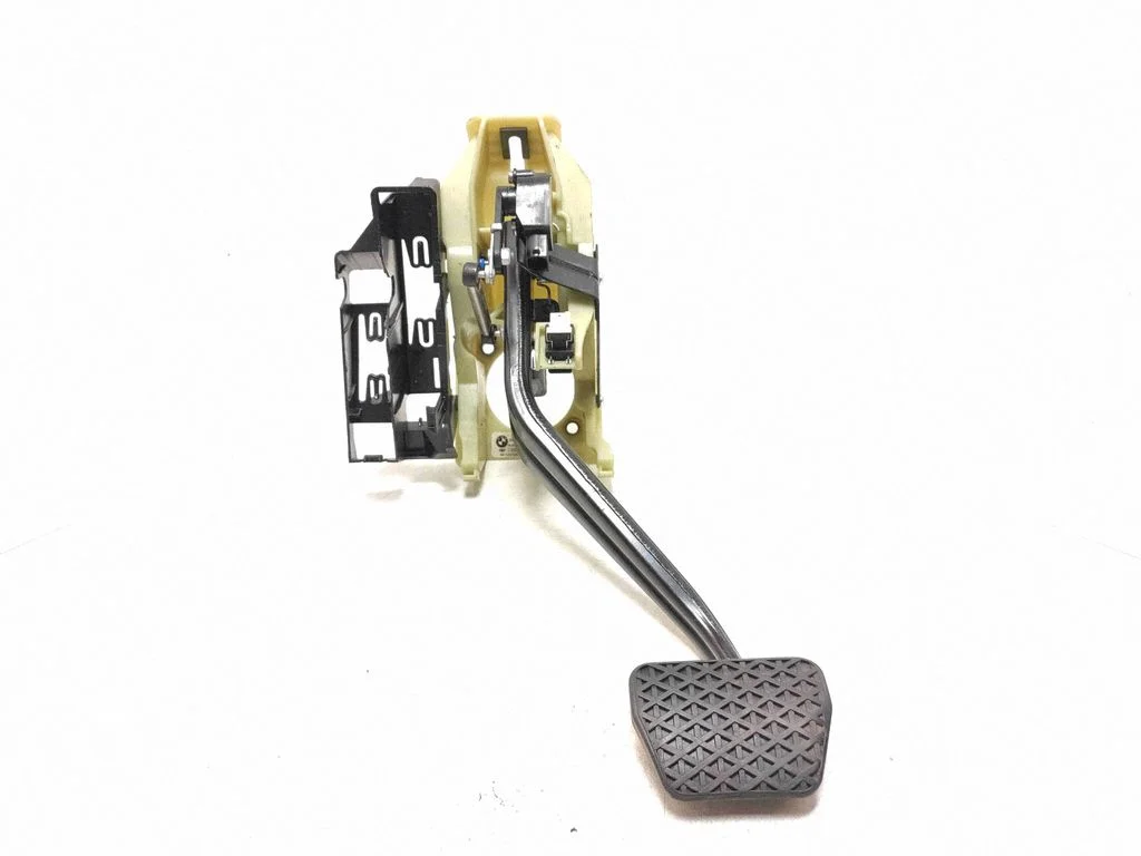 Brake pedal – BMW X5 F15 (2013-2017)