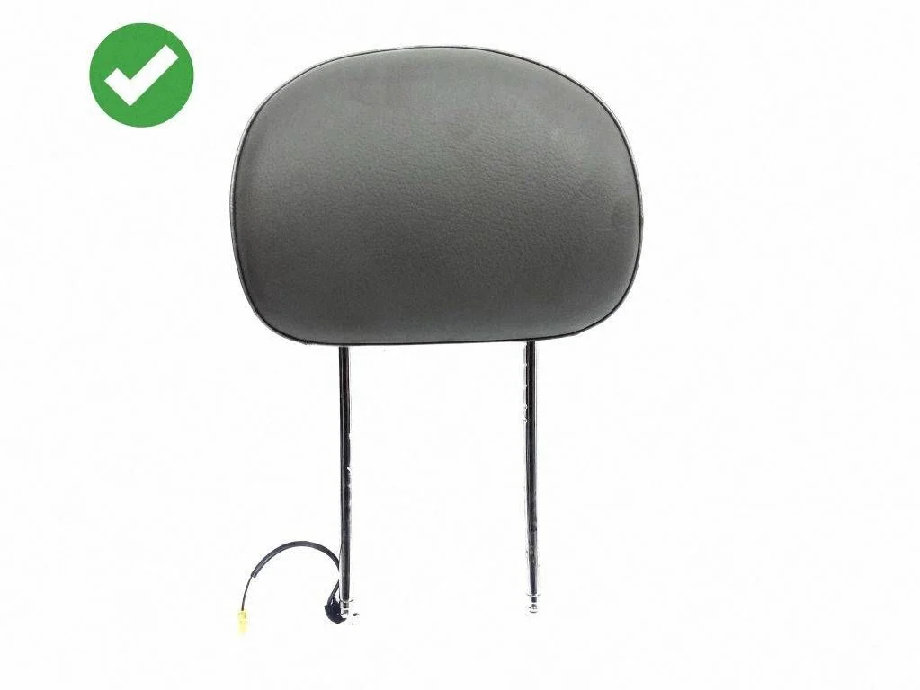 Front seat headrest – Mercedes-Benz CLS-Class C219 (2003-2011)