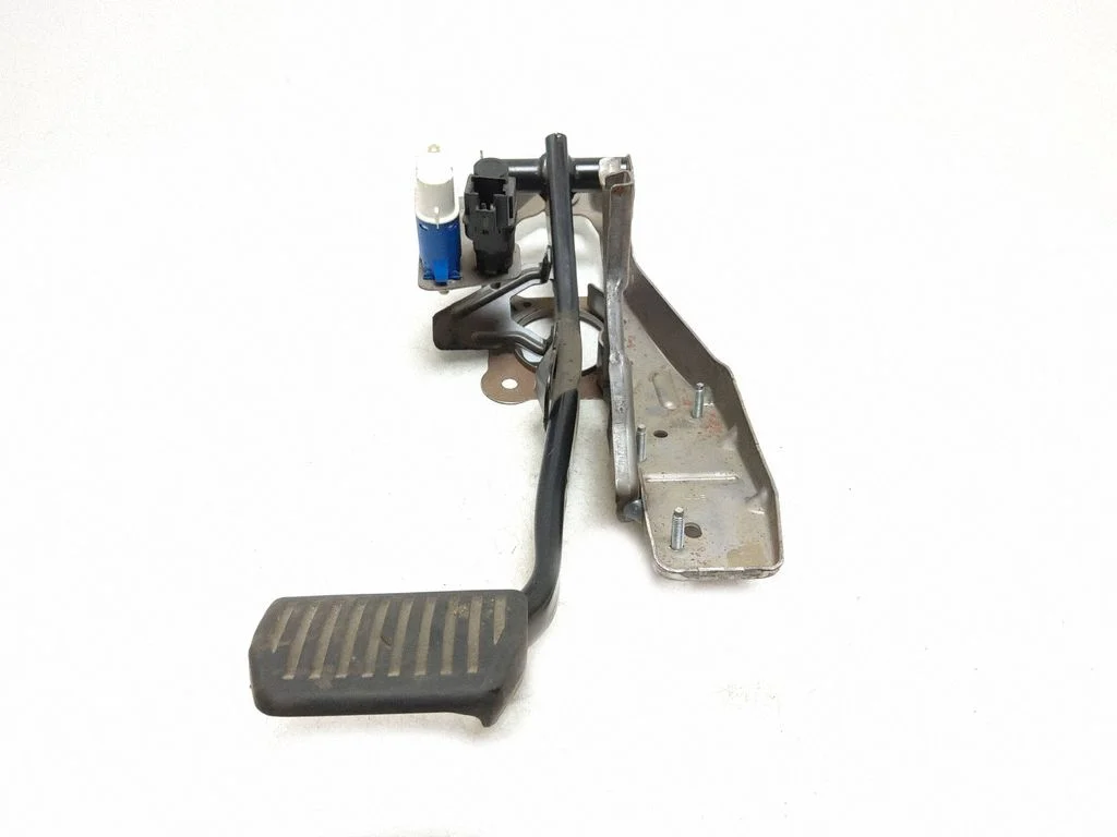 Brake pedal – Volvo XC60 (2014-2016)