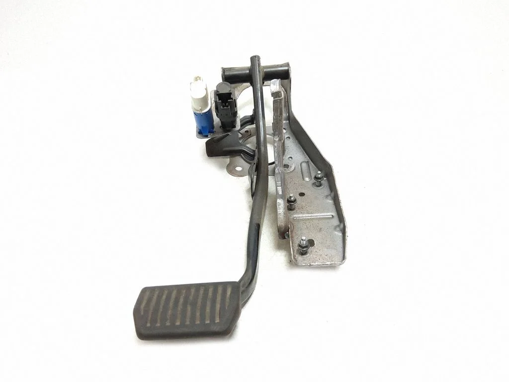Brake pedal – Volvo XC60 (2014-2016)