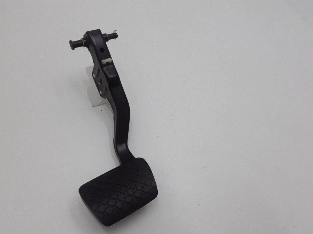 Brake pedal – Audi Q5 SQ5 8R (2008-2017)