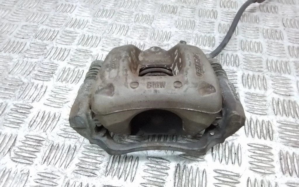 Front brake caliper – BMW i3 (2013-)