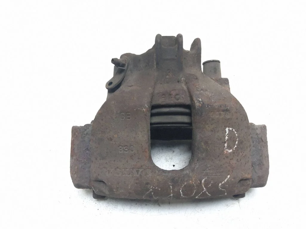 Front brake caliper – right
