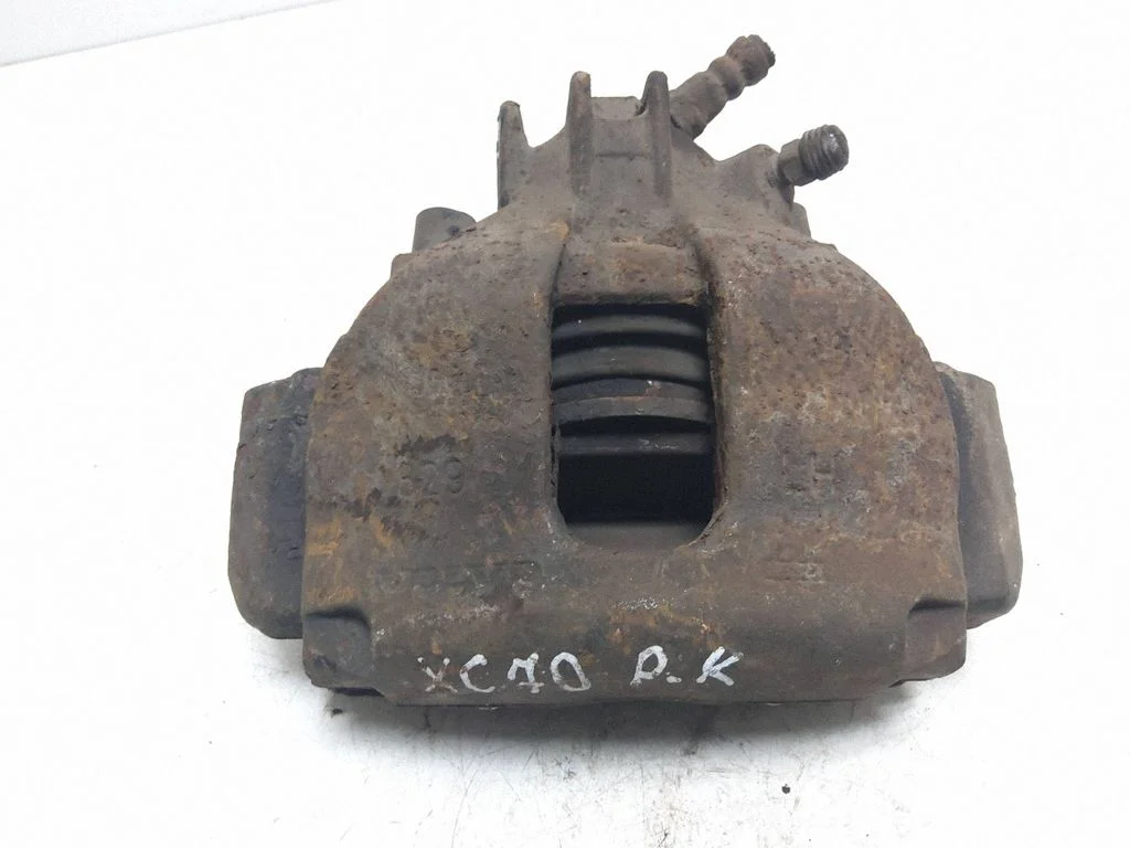 Front brake caliper – Volvo XC70 (2005-2007)