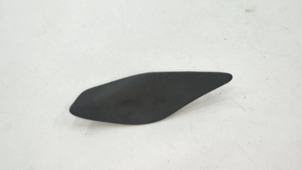 Tailgate/trunk side cover trim – Mercedes-Benz C-Class W203 (2000-2007)