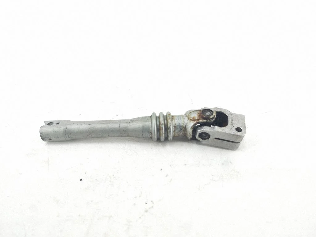 Roolisamba ristliigend – Mercedes-Benz C-klass AMG W204 (2007-2014)