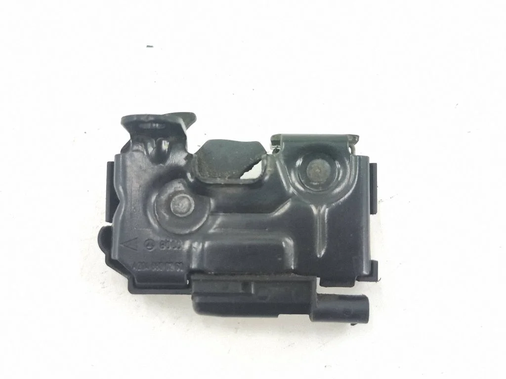 Engine bonnet/hood lock/catch – Mercedes-Benz C-Class AMG W204 (2007-2014)