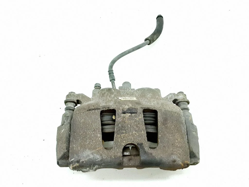 Front brake caliper 17986801