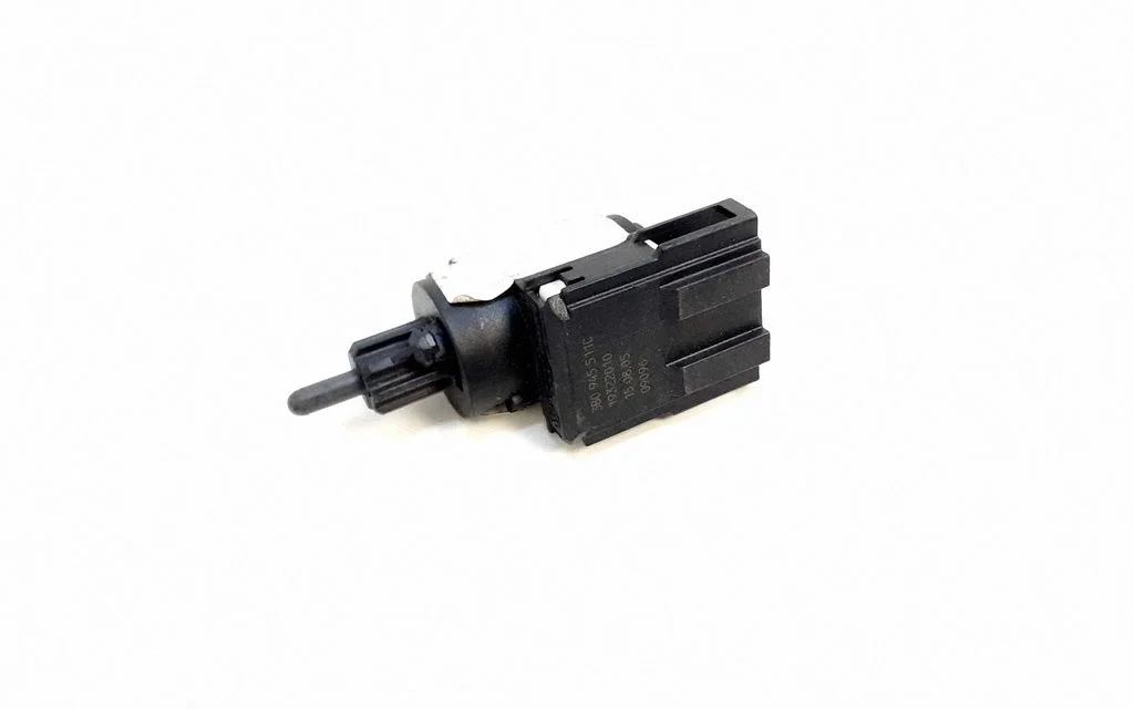 Brake pedal sensor switch – Audi A6 Allroad C6 (2006-2011)