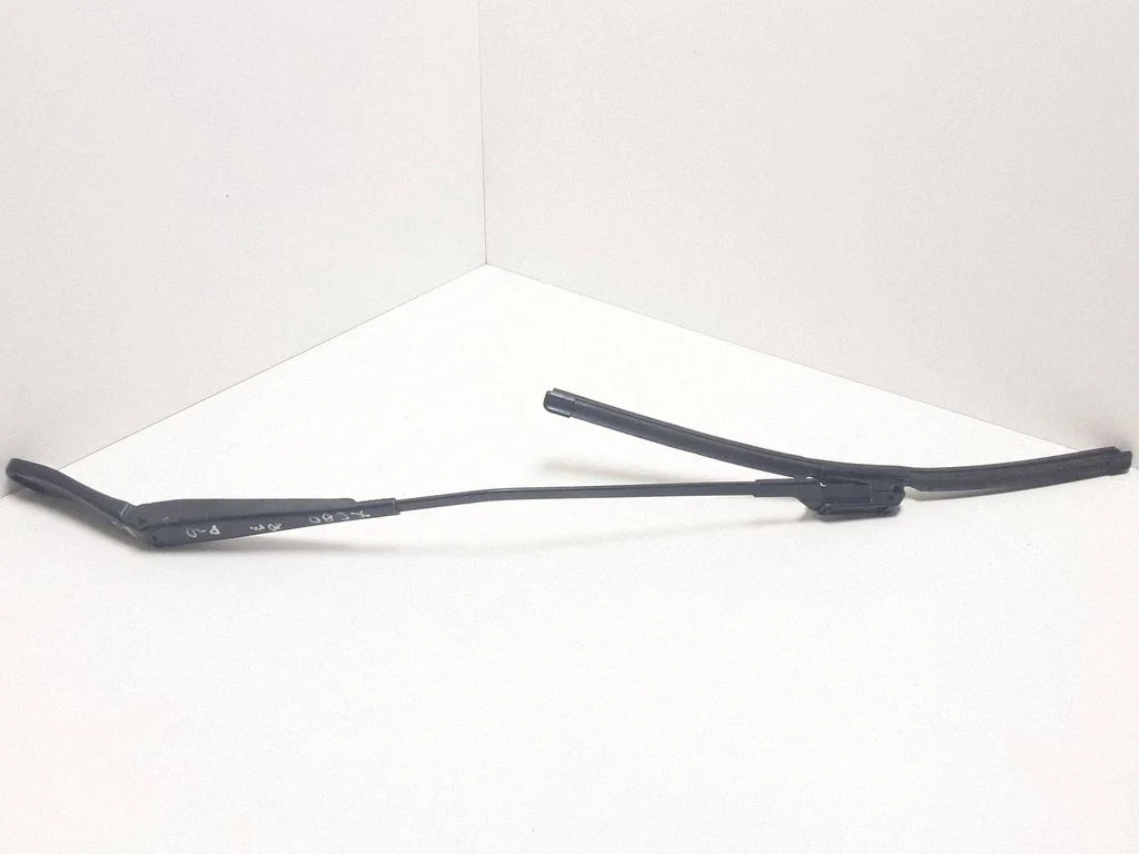 Windshield/front glass wiper blade 30753526