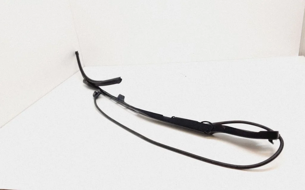 Windshield/front glass wiper blade 31391848