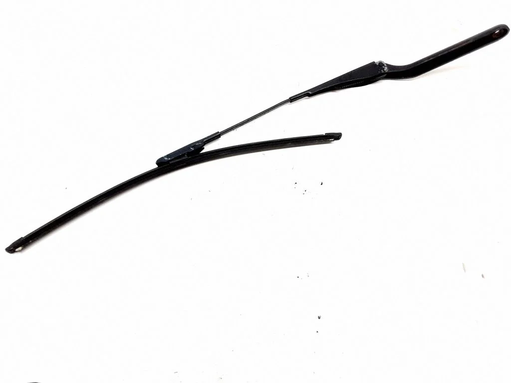 Pióro wycieraczki przedniej – BMW Seria 1 E81 E87 (2004-2011)