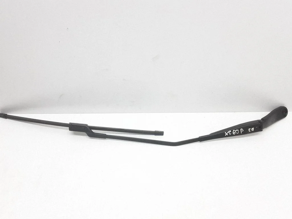 Ramię wycieraczki przedniej 30753526