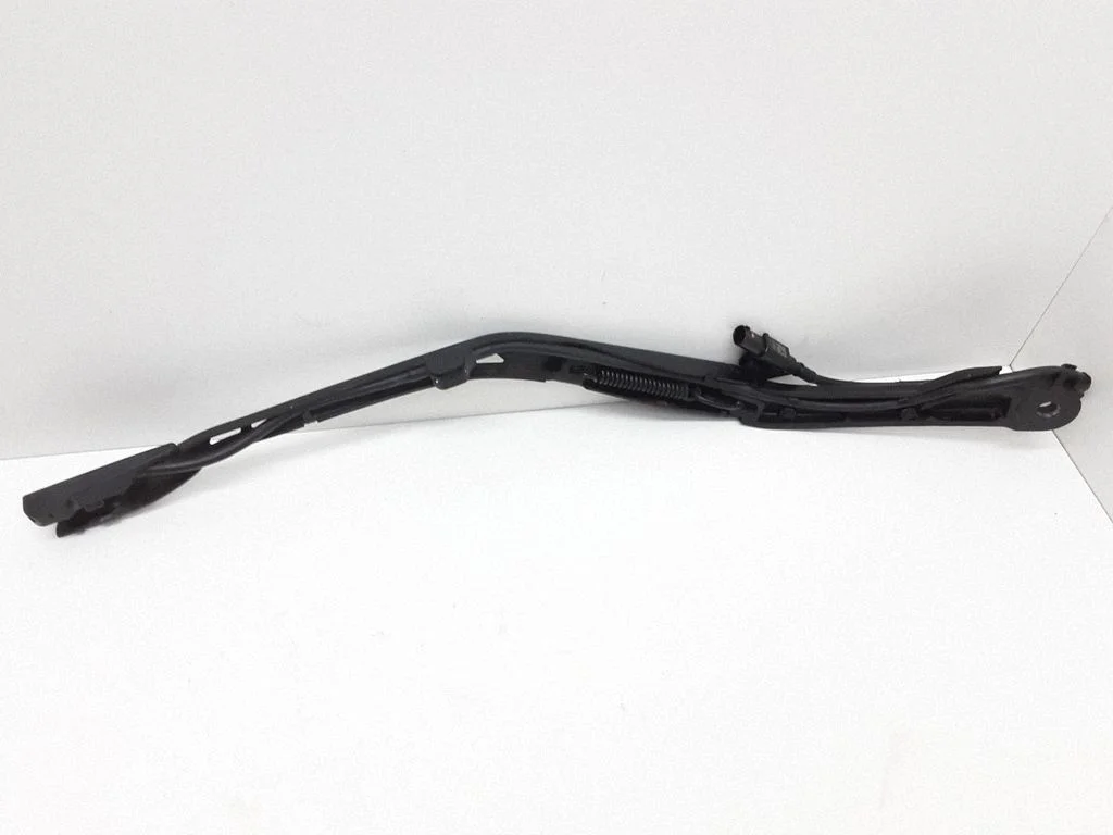 Front wiper blade arm 31440425