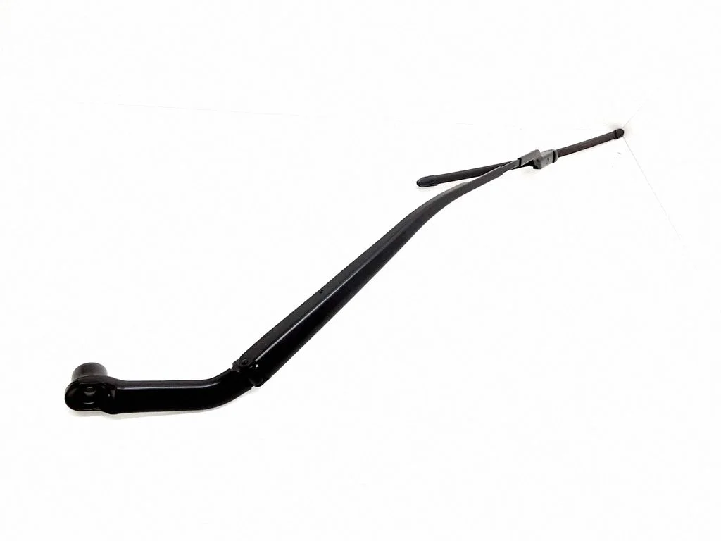Front wiper blade arm – right
