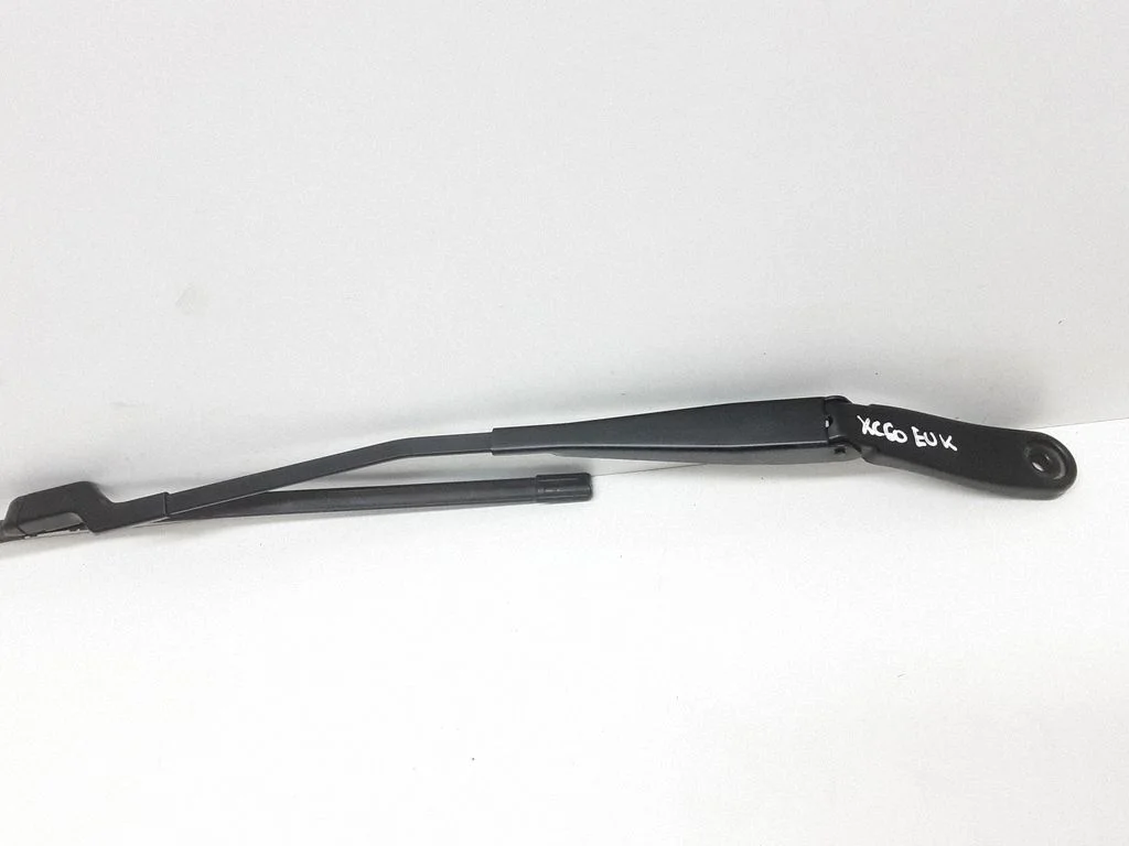 Front wiper blade arm 30753525