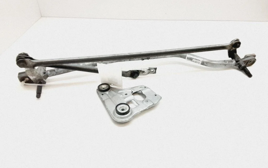 Front wiper linkage – Volvo XC60 (2009-2013)