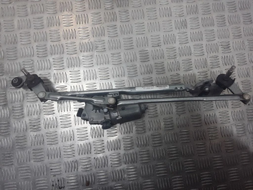 Front wiper linkage – BMW X5 F15 (2013-2017)