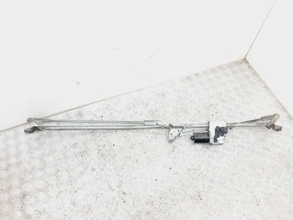 Front wiper linkage and motor 40463812V