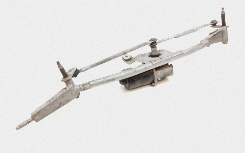 Front wiper linkage and motor – Volvo S60 (2005-2010)