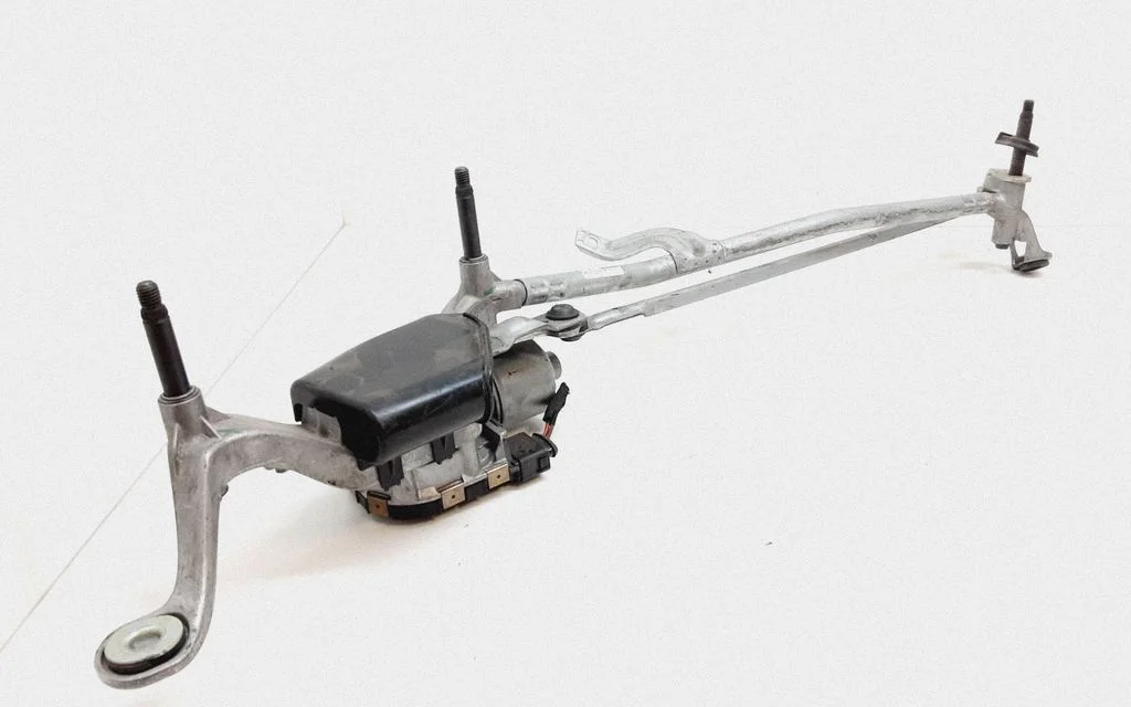 Front wiper linkage and motor A2538205600