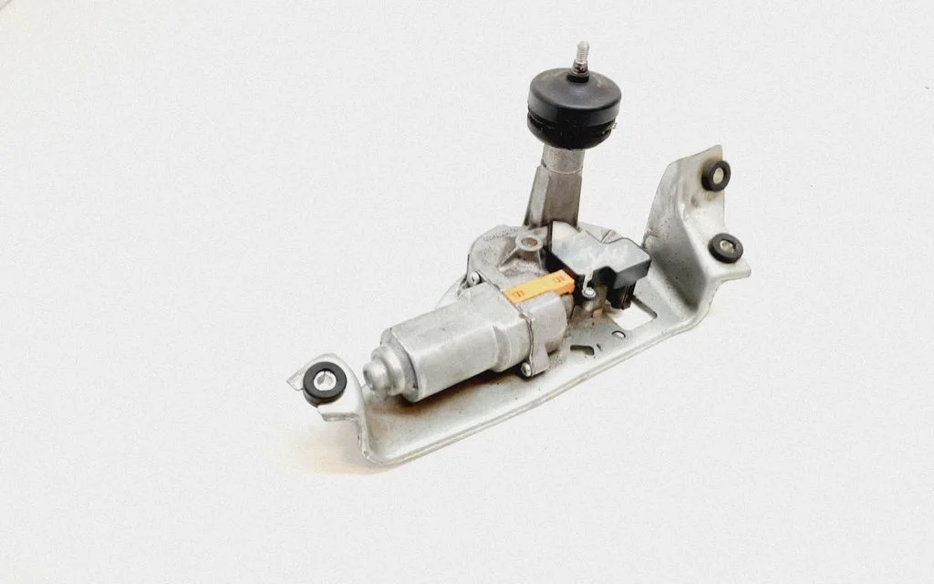 Rear window wiper motor – Honda CR-V (2013-2016)