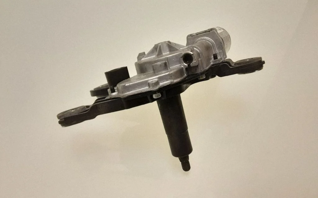 Rear window wiper motor – Volkswagen Passat CC (2008-2016)