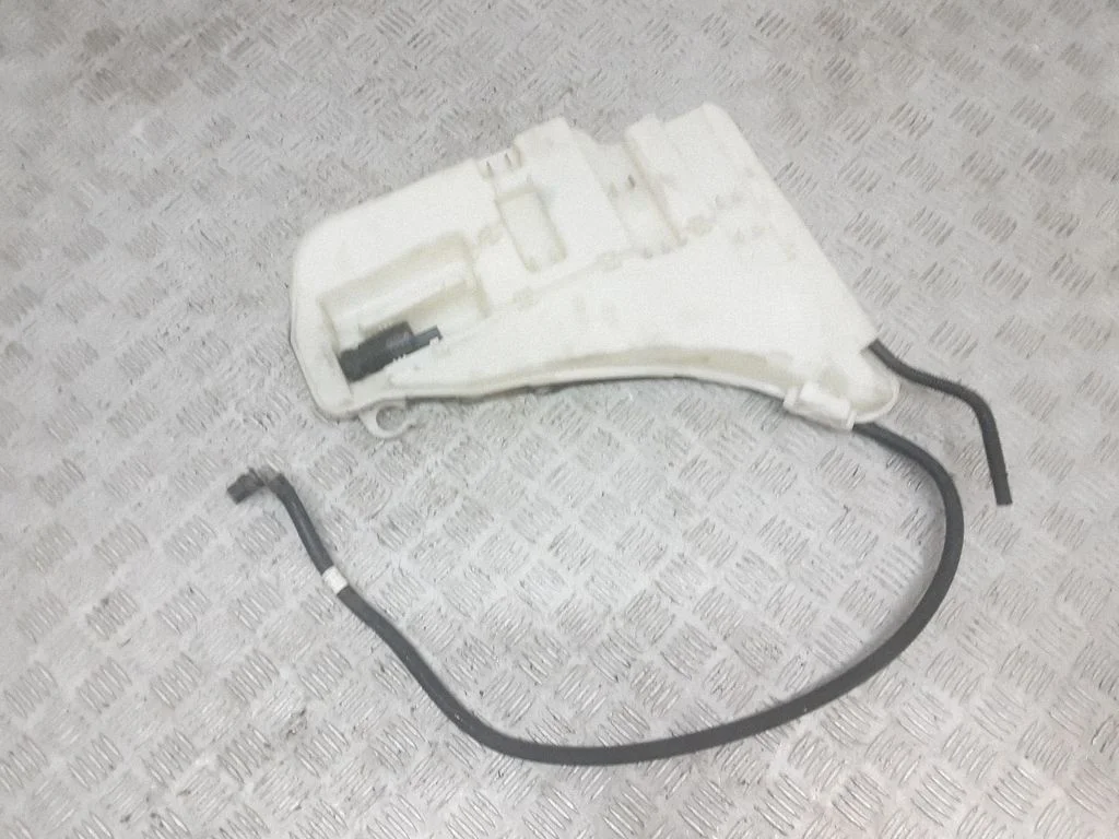 Klaasipesuvedeliku paak 7226708
