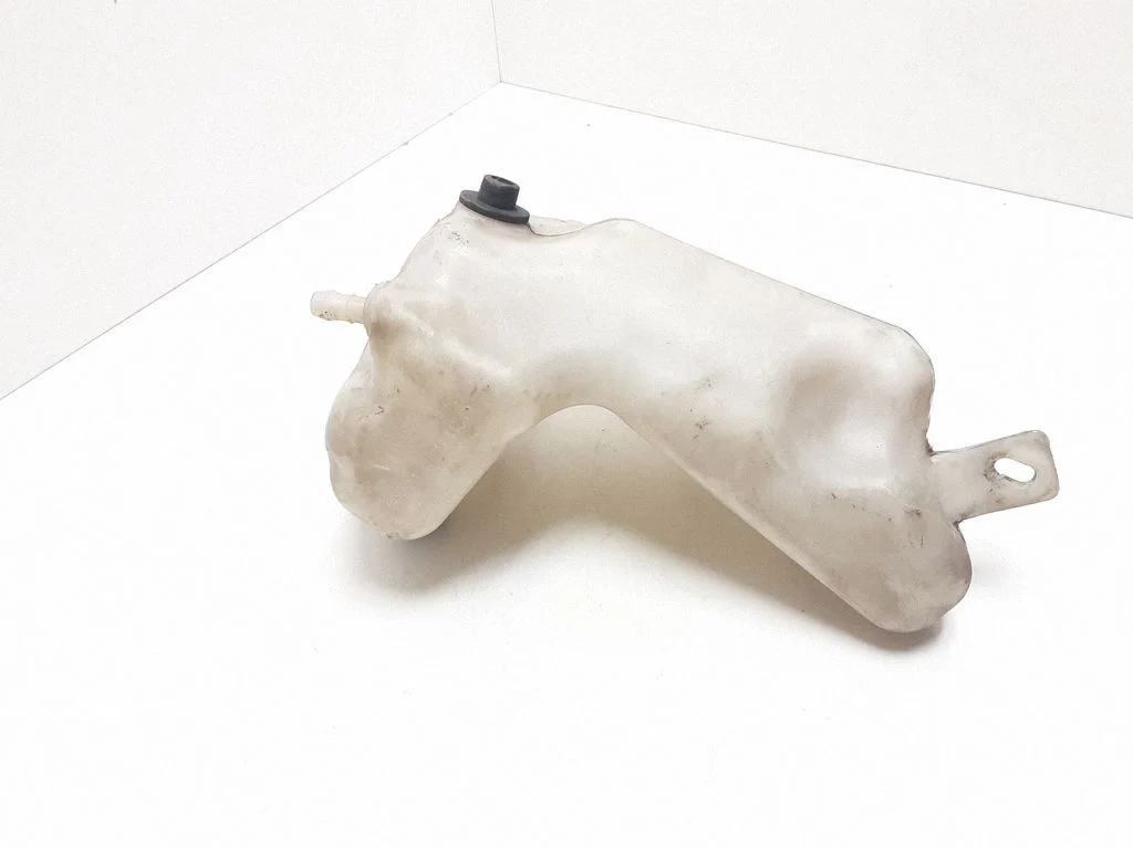 Windshield washer fluid reservoir/tank 2118602260