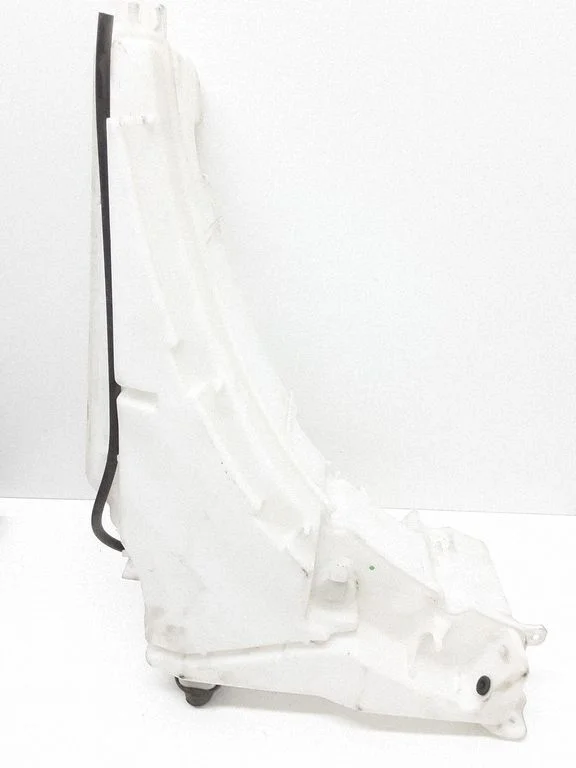 Windshield washer fluid reservoir/tank CPLA17B613AH