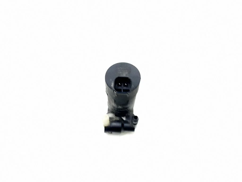 Pompka spryskiwacza szyb 1S7117K624