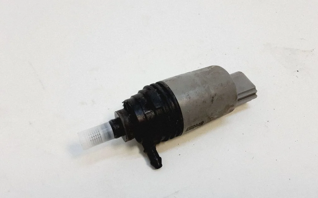 Klaasipesuvedeliku pump (klaaside) 6934159