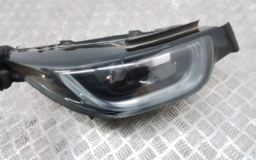 Headlight/headlamp – BMW i3 (2013-)
