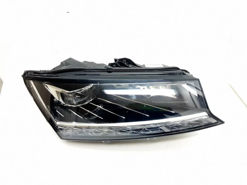 Reflektor – Skoda Fabia Mk3 (NJ) (2015-2021)