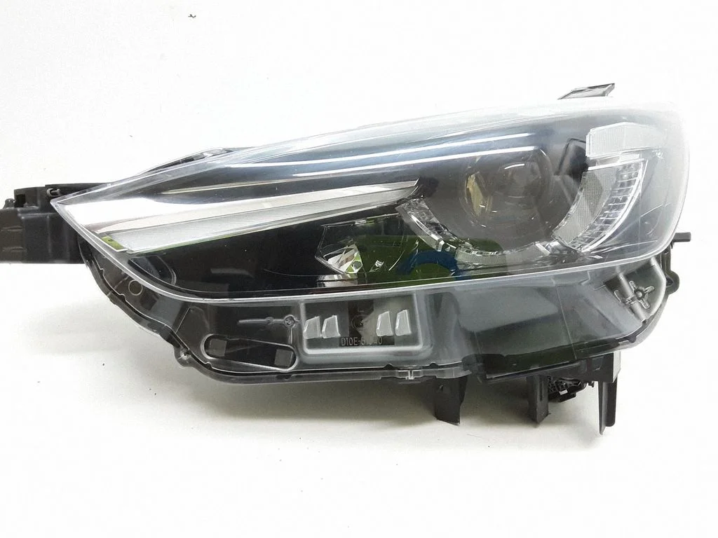 Headlight/headlamp – front right