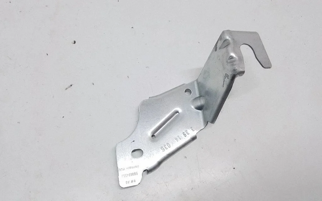 Headlight/headlamp mounting bracket 5G0804593