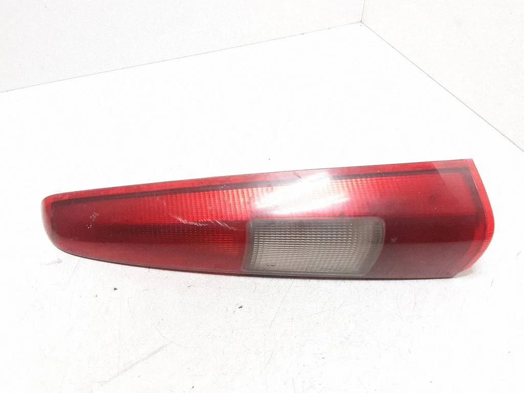 Rear/tail lights – Volvo S70 V70 V70 XC (1997-2000)