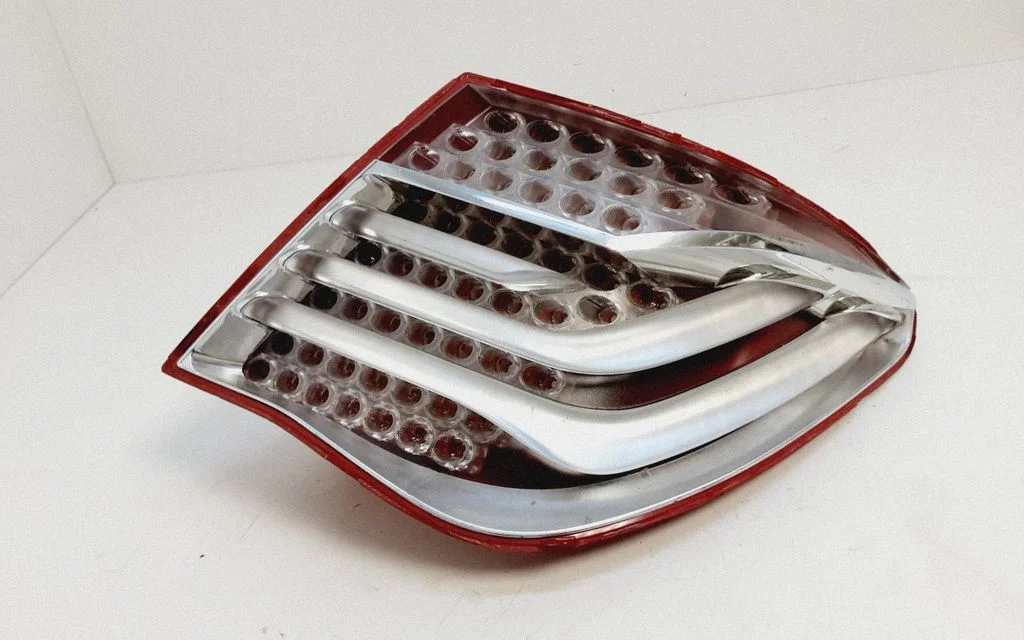 Rear/tail lights 7182202