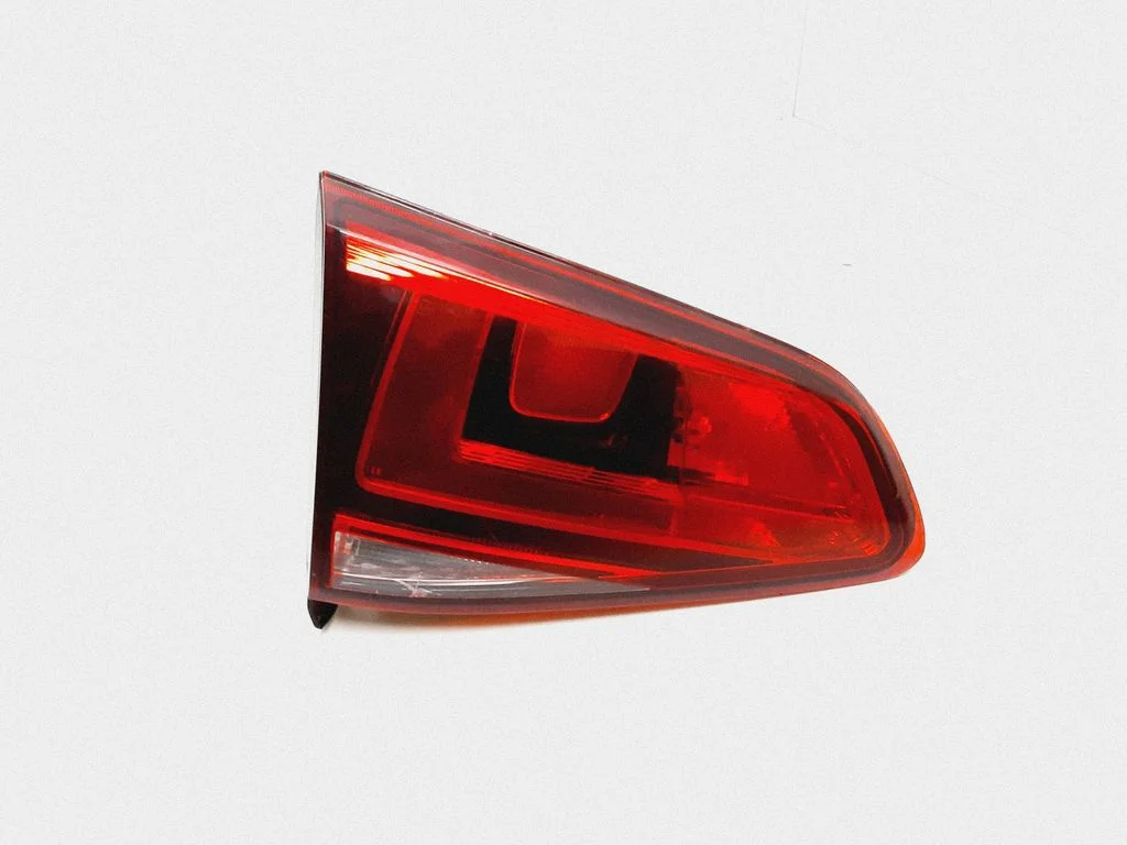 Rear/tail lights 5GM945093B