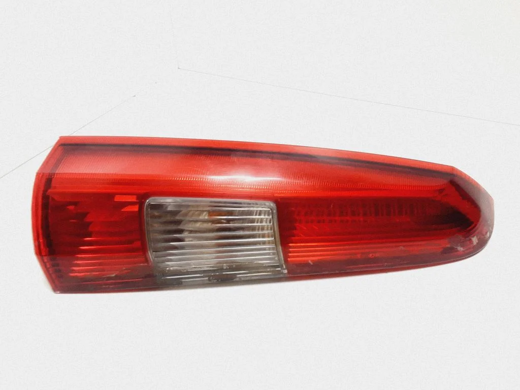 Rear/tail lights 9154493