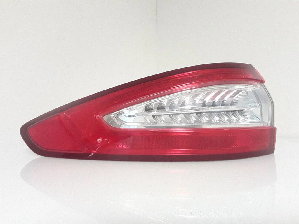 Rear/tail lights – rear left
