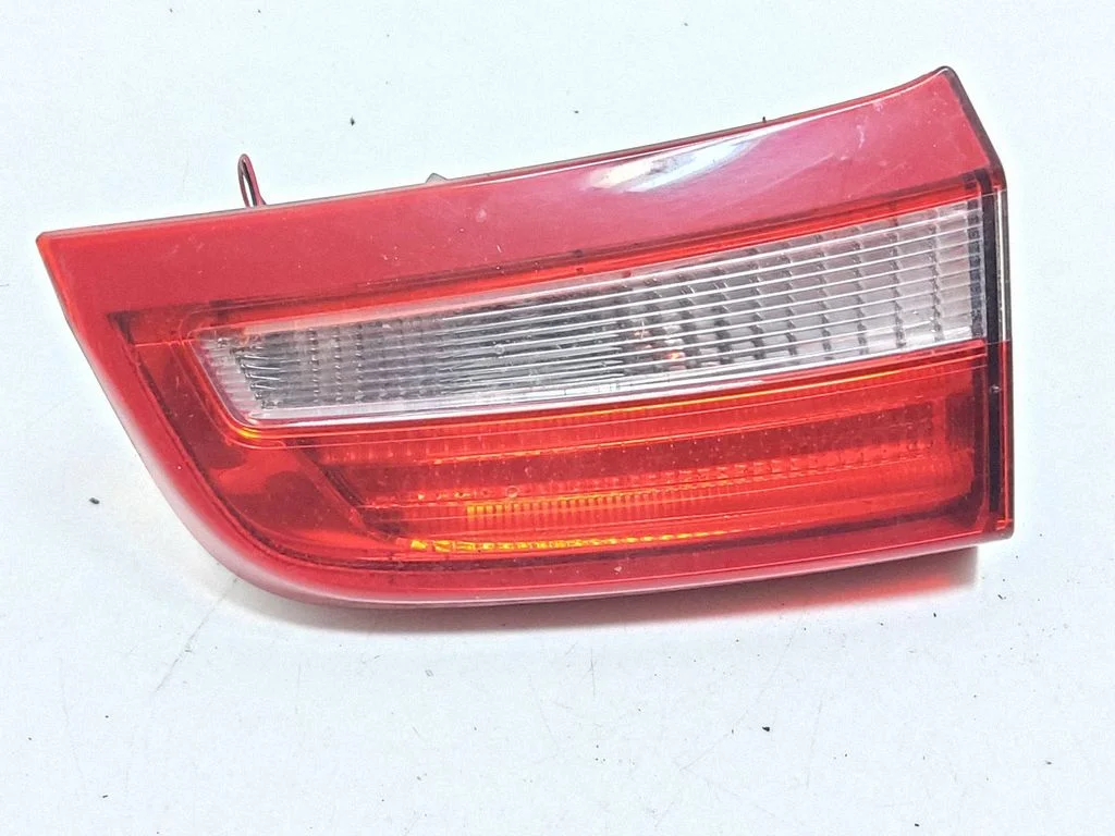 Tailgate rear/tail lights 30796271
