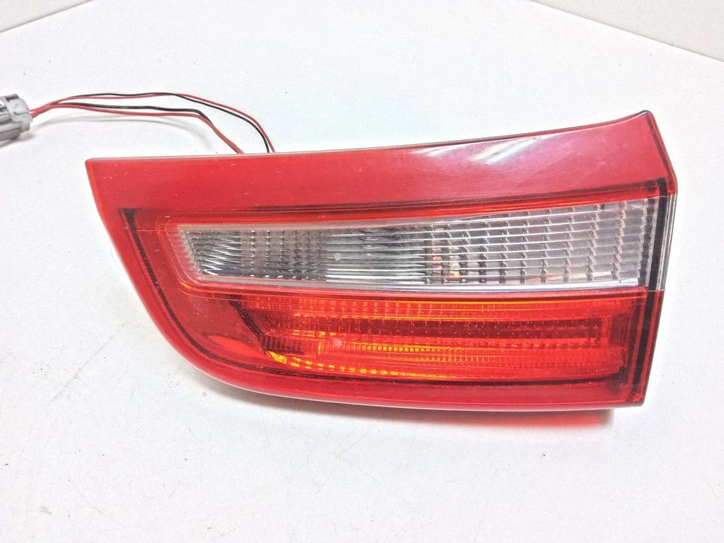 Tailgate rear/tail lights 30796271